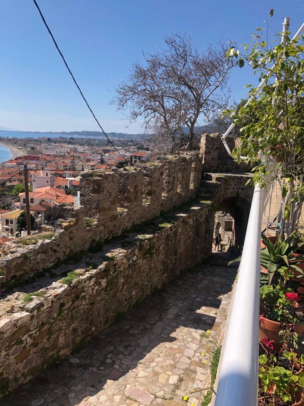 Sideroporta Castle Nafpaktos Guest House Exterior photo